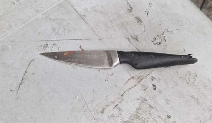 Das Messer wurde von der Polizei sichergestellt.