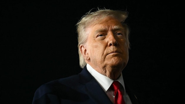 Donald Trump, geboren am 14. Juni 1946 in New York City, war der 45. und ist seit dem 20. Jänner ...