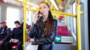 Telefoniert wird mit dem Smartphone immer weniger, dafür explodiert die Datennutzung.
