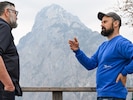 Lukas Nagl (re.) im Gespräch mit „Kulinar(r)isch“-Redakteur Mario Ruhmanseder vor malerischer ...