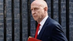 Der britische Verteidigungsminister John Healey legt am Donnerstag überraschend sein Amt nieder.