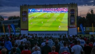 Bei der EM 2024 hat es noch in Nonntal Public Viewing gegeben. Für die WM heuer gibt es ...