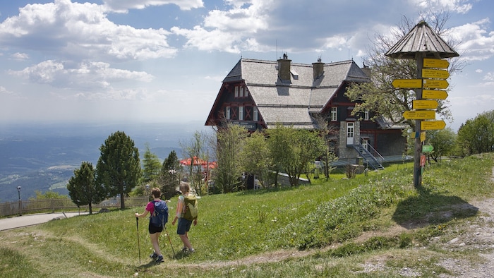 Das beliebte Stubenberghaus ist die einzige denkmalgeschützte alpine Schutzhütte Österreichs.