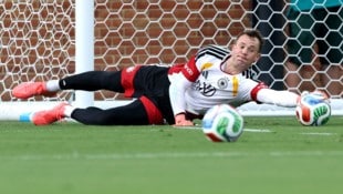 Manuel Neuer wird Lothar Matthäus als Deutschlands ältester WM-Spieler ablösen.
