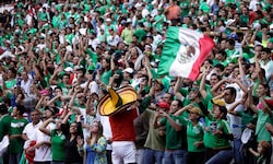 Tausende Fans freuten sich auf die WM-Eröffnung.