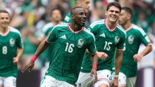 Mexiko jubelt über einen Sieg zum WM-Auftakt. 