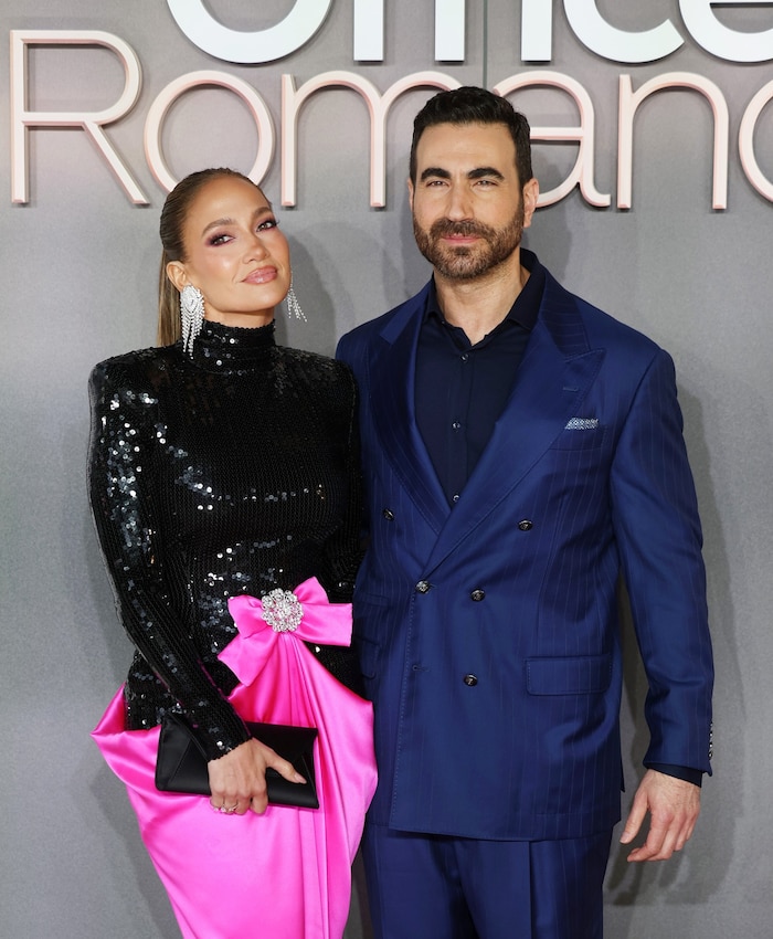 Jennifer Lopez sprach mit Brett Goldstein über ihren Lieblingsfilm und verriet dabei, dass sie ...