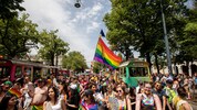 Am 13. Juni 2026 wird die Regenbogenparade zum 30. Mal über die Wiener Ringstraße ziehen.
