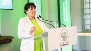Manuela Khom bei ihrer Rede im Stift St. Lambrecht. 