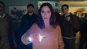 Emily Blunt mit dem rätselhaften Alien-Werkzeug