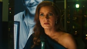 Amy Adams schwankt als Anna Bowden zwischen mühsam zurückgehaltener Furcht und kampflustigem ...
