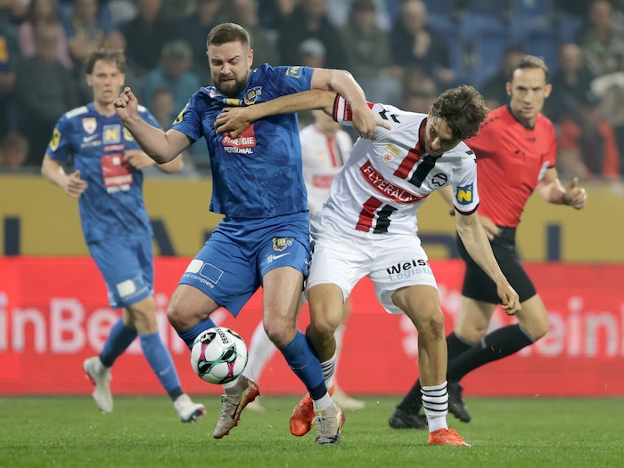Schabauer (re.) schafft den Sprung in die Bundesliga und heuert beim WAC an.