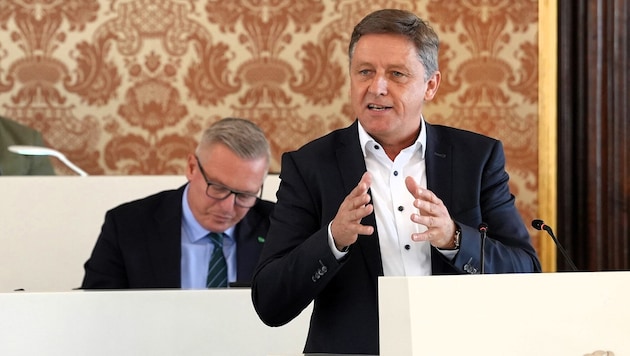 Lambert Schönleitner (Grüne) lässt beim Thema Asbest nicht locker.