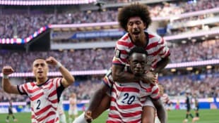 Starker WM-Auftritt der US-Boys gegen Paraguay!