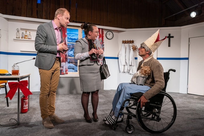 In Seekirchen gibt es Theaterspaß „auf Krankenschein“.