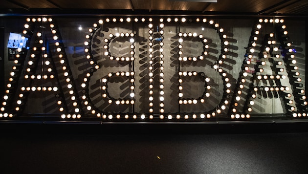 Die ABBA-Mitglieder haben eine enge Freundin und Wegbegleiterin verloren.