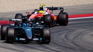 George Russell startet von der Pole Position.
