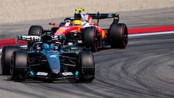 George Russell startet von der Pole Position.