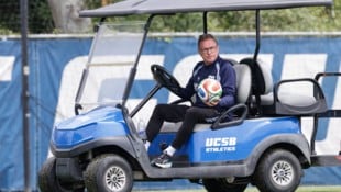 Teamchef Ralf Rangnick bleibt dem ÖFB-Team treu.