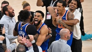 Die New York Knicks jubeln.