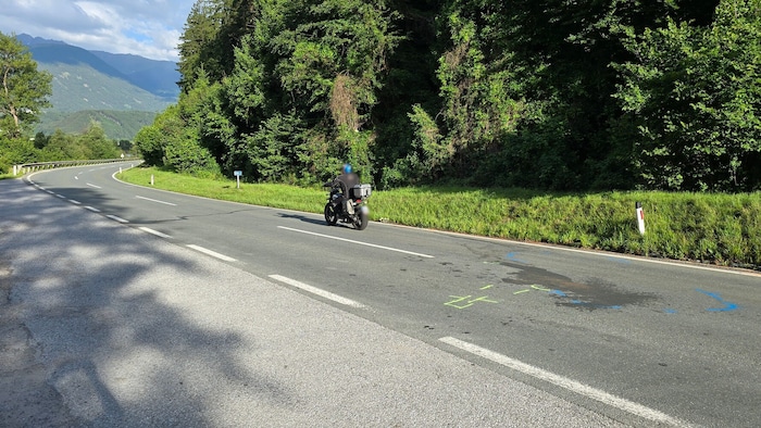 Die Unfallstelle am Tag danach.