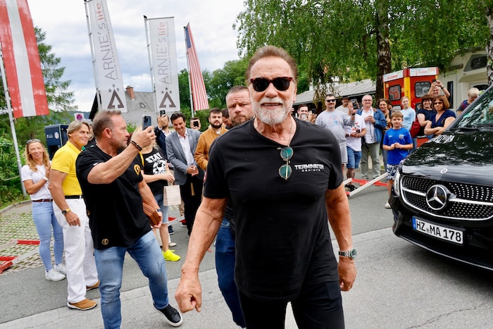 Gegen 11 Uhr traf Schwarzenegger in Thal ein.