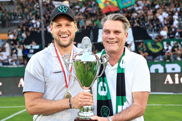 Sebastian Siller (links), Trainer des FC Wacker Innsbruck, und Hannes Rauch, Präsident des FC ...