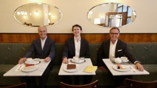V.li.: Peter Friese, Christoph und Mario Plachutta haben dem Bräunerhof wieder neues Leben ...