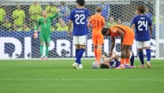 Memphis Depay ging gegen Shogo Taniguchi hart zur Sache.