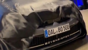 Bovensiepen zog das Tuch von seinem zweiten eigenen Modell.