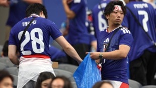 Starke Aktion von Japans Team und Fans! 