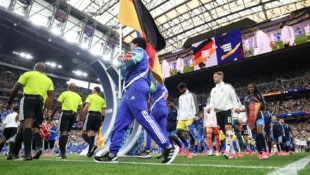 Das DFB-Team startete mit einer Gala in die WM. Die deutsche Presse plant den Gruppensieg ...