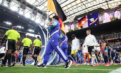 Das DFB-Team startete mit einer Gala in die WM. Die deutsche Presse plant den Gruppensieg ...