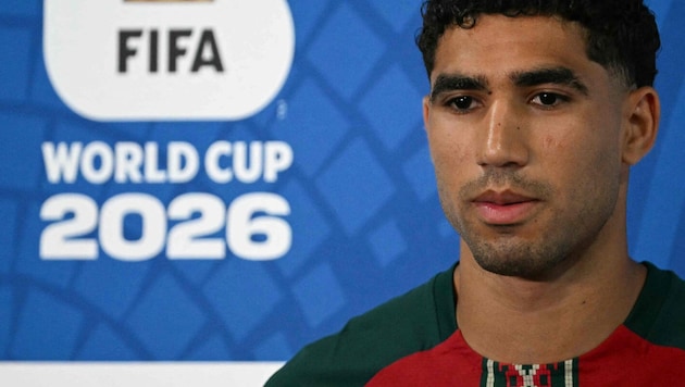 Marokkos Star Achraf Hakimi darf Fragen jetzt auch auf Spanisch gestellt bekommen und diese ...