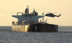 Ein britisches Einsatzkommando landete per Helikopter auf dem Schiff.