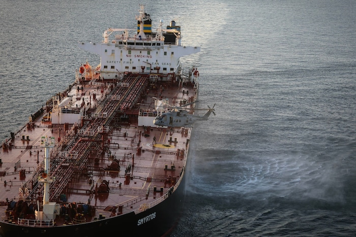 Mit seiner Schattenflotte versucht Russland, die Sanktionen bisher recht erfolgreich zu umgehen ...