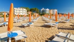 An mehreren beliebten Badeorten in Italien, darunter Jesolo (im Bild oben), sollen heuer neue ...