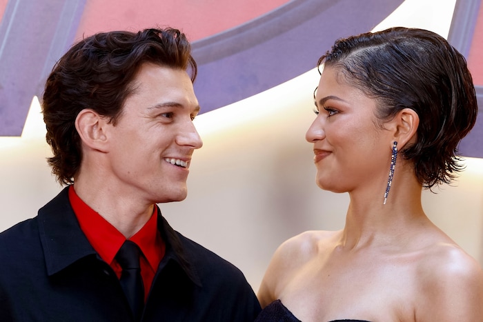 Tom Holland und Zendaya zeigten sich am Red Carpet verliebt.