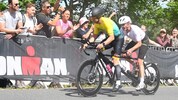 Auf einem Tandem war Bitzinger mit Guide Fuchs auf der Radstrecke unterwegs. 