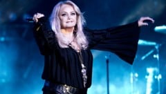 Bonnie Tyler soll sich aber weiterhin in kritischem Zustand befinden.