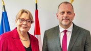 BBaier (l.) ist seit 2015 Bürgermeisterin von Schwechat. Nun wird sie die Stellvertreterin für ...