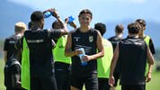 Hohe Temperaturen für Robin Voisine und seine Teamkollegen beim ersten Training.