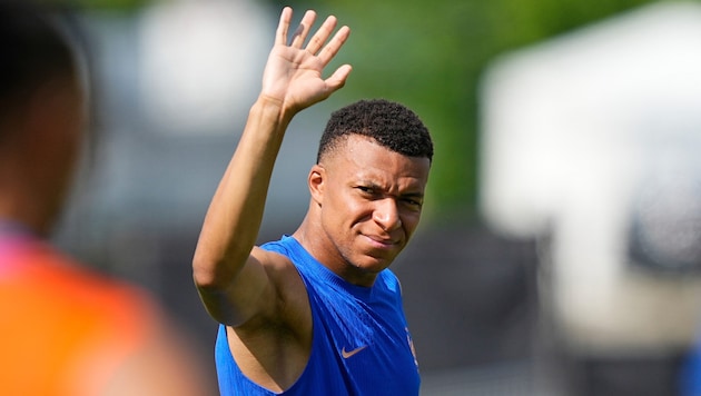 Kylian Mbappé möchte auch defensiv mehr mithelfen.