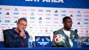 ÖFB-Teamchef Ralf Rangnick (li.) und David Alaba freuen sich auf den WM-Auftakt.