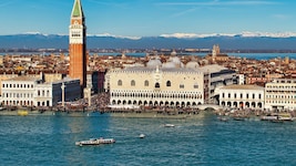 Bacino di San Marco vor dem Palazzo Ducale in Venedig