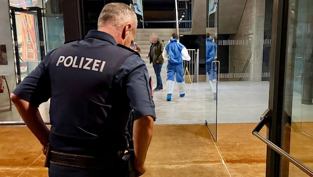 Die Spurensicherungen am Tatort sind abgeschlossen.