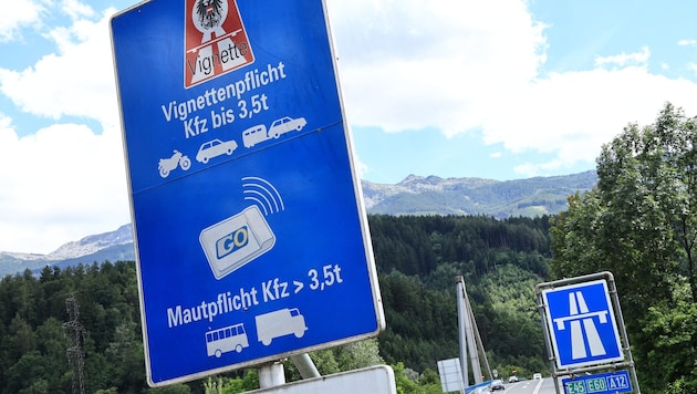 Seit 1. Jänner 1997 herrscht in Österreich Vignettenpflicht. Die Asfinag hat mit dem derzeit im ...
