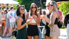 Barkeeper überraschen die Besucher mit außergewöhnlichen Drink-Kreationen.