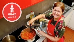 Doris Kampus kocht Erdäpfelgulasch.