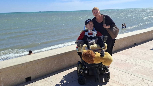 Basti und seine Mama Manuela in Grado